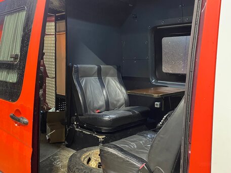 2011 Volkswagen Crafter, красный, 1700000 рублей, вид 5