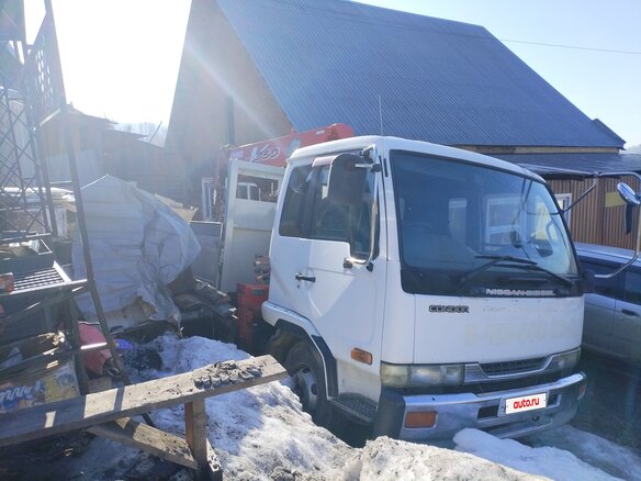 1993 Nissan Condor, белый, 4250000 рублей - вид 4