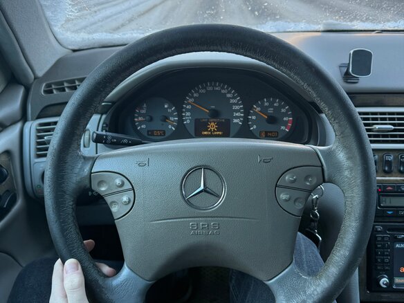 1999 Mercedes-Benz E-Класс 320 II (W210, S210) Рестайлинг, чёрный, 670000 рублей - вид 11
