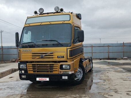 1999 Volvo FM, жёлтый, 980000 рублей, вид 1