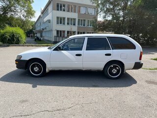 1997 Toyota Corolla VII (E100), белый, 310000 рублей, вид 5
