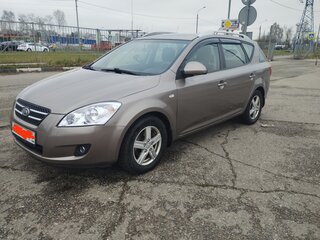 2009 Kia Ceed I, бежевый, 700000 рублей, вид 1