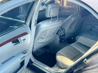 2008 Mercedes-Benz S-Класс 550 Long V (W221), чёрный, 1750000 рублей, вид 3