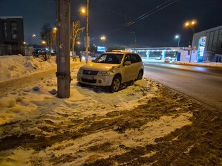 2005 Suzuki Escudo III, серый, 650000 рублей, вид 2