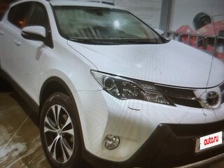 2014 Toyota RAV4 IV (XA40), белый, 2100000 рублей, вид 3
