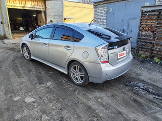 2009 Toyota Prius III (XW30), серый, 1200000 рублей, вид 2
