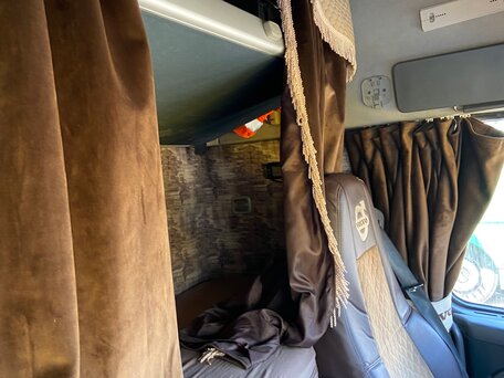 2012 Volvo FH, жёлтый, 3800000 рублей, вид 4