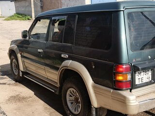 1993 Mitsubishi Pajero II, зелёный, 450000 рублей, вид 3