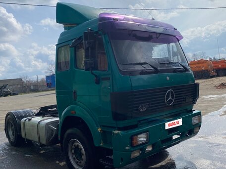 1990 Mercedes-Benz Actros, зелёный, 850000 рублей, вид 1