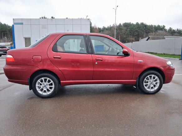 2008 Fiat Albea I Рестайлинг, красный, 570000 рублей - вид 10