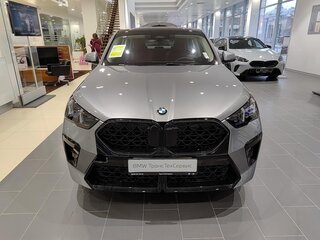 2025 BMW X2 xDrive25i II (U10), серебристый, 6700000 рублей, вид 2