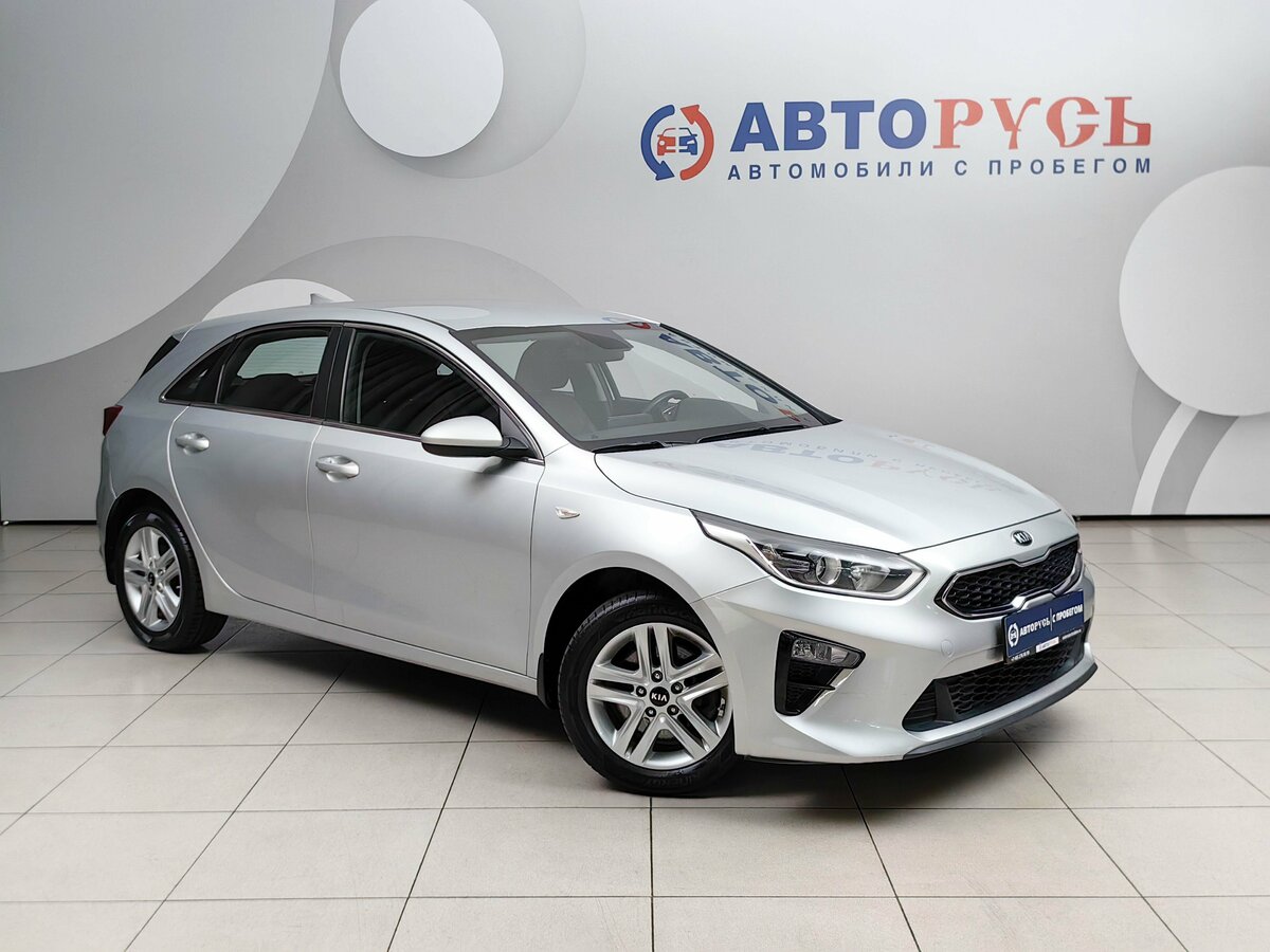 Открыть фотографии: Kia Ceed III