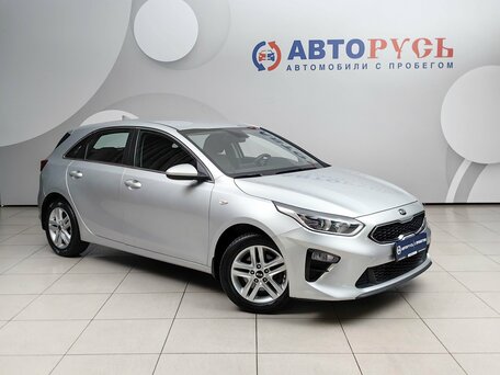 2019 Kia Ceed III, серебристый, 1745000 рублей, вид 1