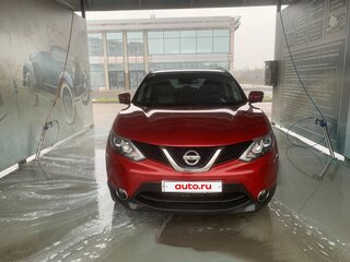 2014 Nissan Qashqai II, красный, 1550000 рублей, вид 2
