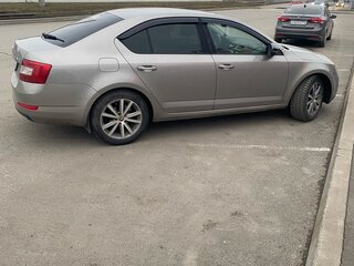 2013 Skoda Octavia III (A7), бежевый, 1090000 рублей, вид 3