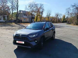 2019 Toyota RAV4 V (XA50), серый, 3300000 рублей, вид 4