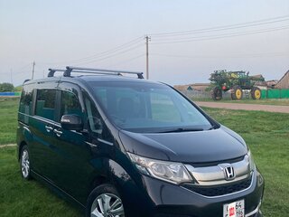 2016 Honda Stepwgn Spada V, чёрный, 1900000 рублей, вид 5