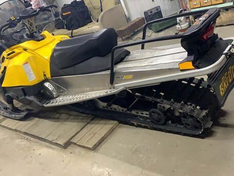 2010 BRP Ski-Doo Tundra 550, жёлтый, 750000 рублей, вид 2