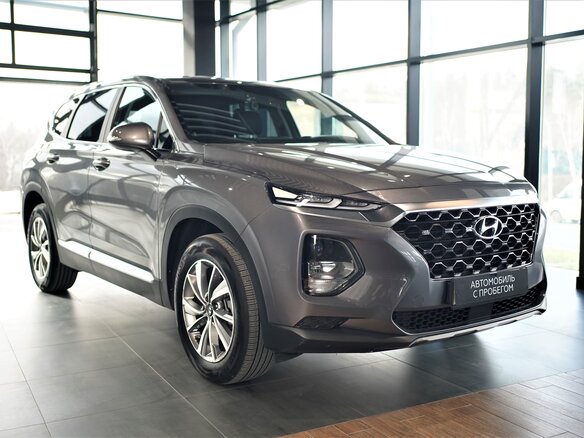 2020 Hyundai Santa Fe IV, серый, 2920000 рублей - вид 2