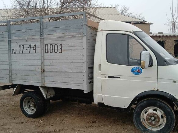 1995 ГАЗ ГАЗель (3302), белый, 400000 рублей - вид 1