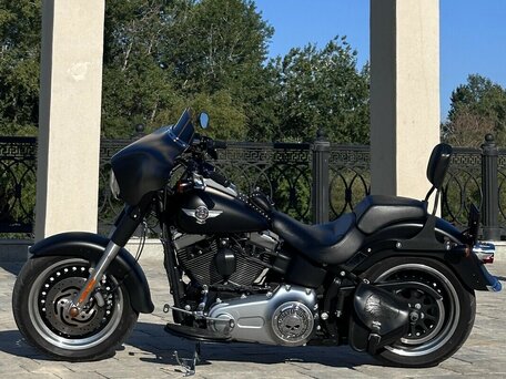 2014 Harley-Davidson Fat Boy, чёрный, 1350000 рублей, вид 4