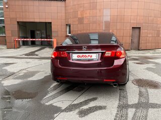 2011 Honda Accord VIII Рестайлинг, красный, 1100000 рублей, вид 3