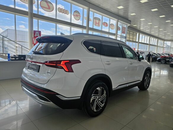 2021 Hyundai Santa Fe IV Рестайлинг, белый, 3699000 рублей - вид 10
