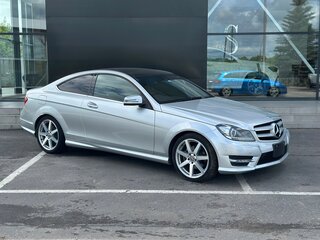 2011 Mercedes-Benz C-Класс 180 III (W204) Рестайлинг, серебристый, 1990000 рублей, вид 2