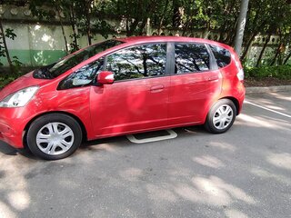 2009 Honda Jazz II, красный, 600000 рублей, вид 4