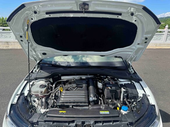 2022 Volkswagen Golf VIII, белый - вид 15