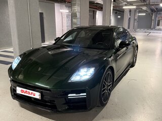 2024 Porsche Panamera Turbo E-Hybrid III, зелёный, 21900000 рублей, вид 2