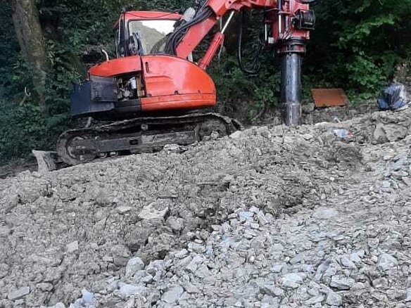 2007 Geax DTC, красный, 8200000 рублей - вид 2