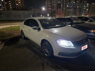 2011 Volkswagen Passat B7, белый, 970000 рублей, вид 2