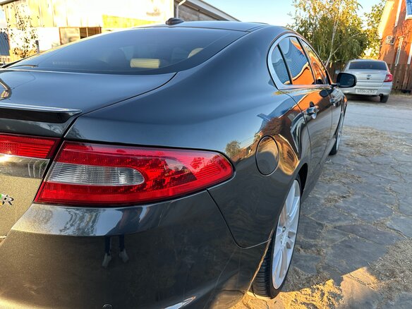 2010 Jaguar XFR I, серый, 2500000 рублей - вид 14