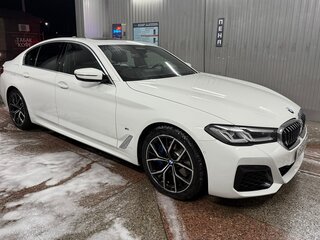 2021 BMW 5 серии 530i VII (G30/G31/G38) Рестайлинг, белый, 5500000 рублей, вид 5