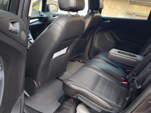 2012 Ford C-MAX II, серый, 1100000 рублей - вид 4