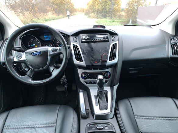 2012 Ford Focus III, чёрный, 800000 рублей - вид 8