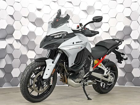 2023 Ducati Multistrada V4, белый, 1899000 рублей, вид 2