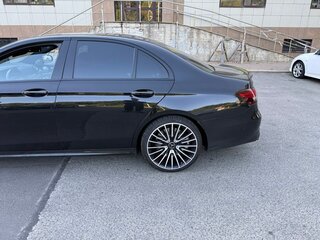 2017 Mercedes-Benz E-Класс AMG 43 AMG V (W213), чёрный, 4000000 рублей, вид 4