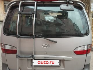 2002 Hyundai H-1 I, серый, 700000 рублей, вид 3