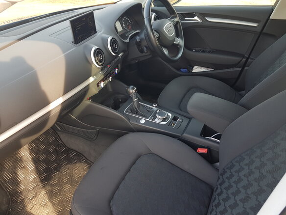 2015 Audi A3 III (8V), синий, 1270000 рублей - вид 14
