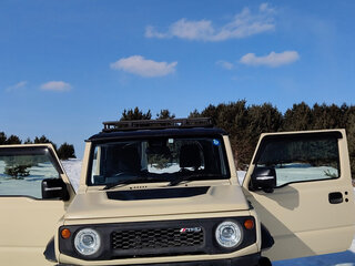 2019 Suzuki Jimny IV, белый, 2340000 рублей, вид 2