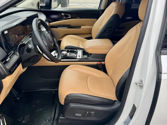 2020 Kia Carnival IV, белый, 4250000 рублей - вид 8