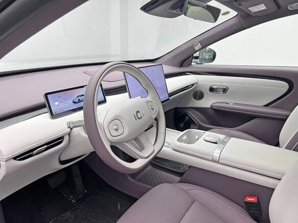 2026 Changan Qiyuan A06 28.39 kWh, серебристый, 2803003 рублей - вид 15