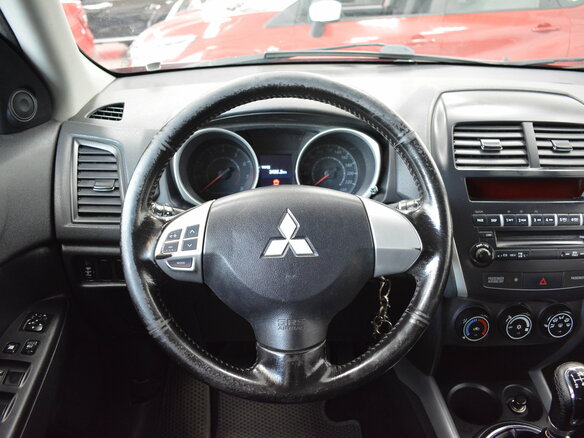 2011 Mitsubishi ASX I, красный, 799000 рублей - вид 8