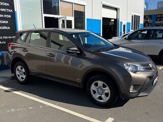 2014 Toyota RAV4 IV (XA40), коричневый, 2050000 рублей, вид 2