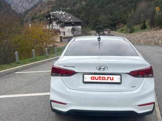 2017 Hyundai Solaris II, белый, 1300000 рублей, вид 5