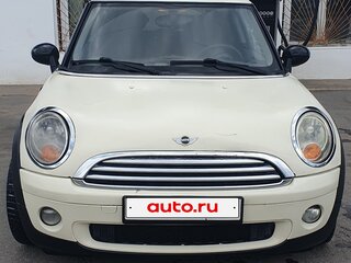 2009 Mini Hatch One II (R56), белый, 400000 рублей, вид 1
