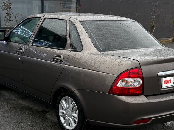 2016 Lada (ВАЗ) Priora I Рестайлинг, коричневый, 630000 рублей - вид 4