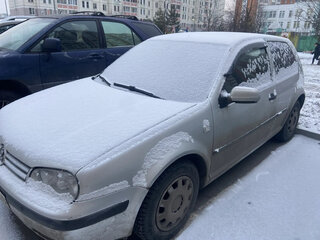2002 Volkswagen Golf IV, серебристый, 299999 рублей, вид 2